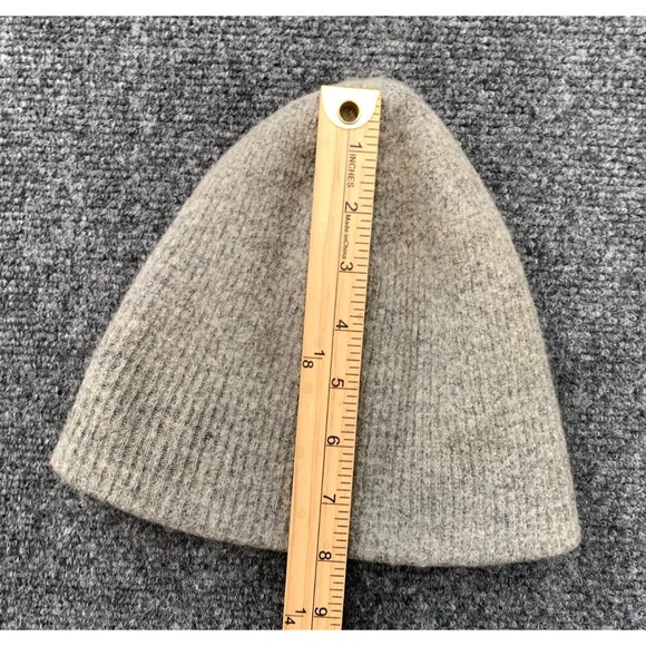 J Crew Kids Beanie Girls One Size Ribbed Knit Brushed Plush Hat Winter Cap - Picture 4 of 4